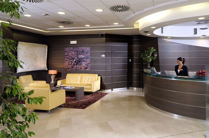 Comment créer une ambiance dans mon hall pour valoriser mon concept